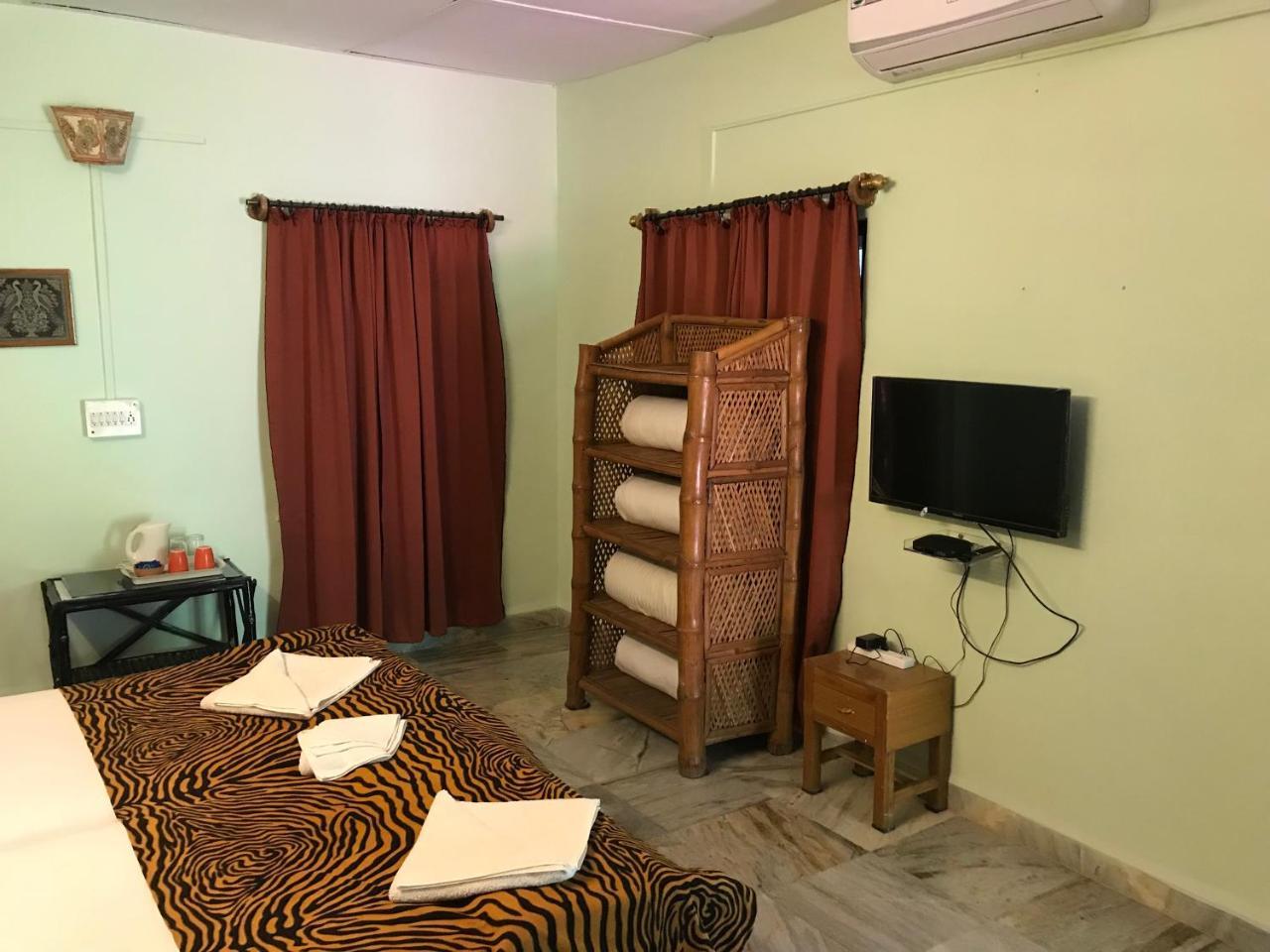 Baaz Jungle Resort Khawāsa Zewnętrze zdjęcie